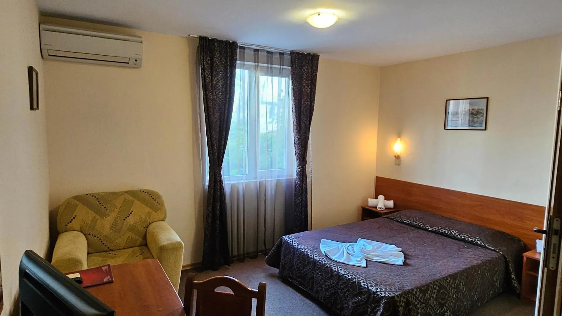 Caprice Family Hotel Varna