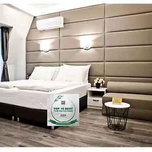 https://plovdiv-city-center-hotel.plovdiv-hotels.com