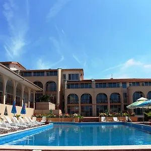https://hera.sozopol-hotels.com